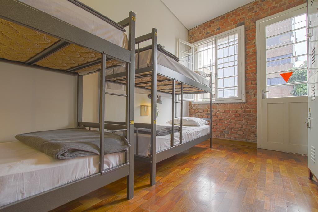 Brick Hostel بورتو أليغري المظهر الخارجي الصورة