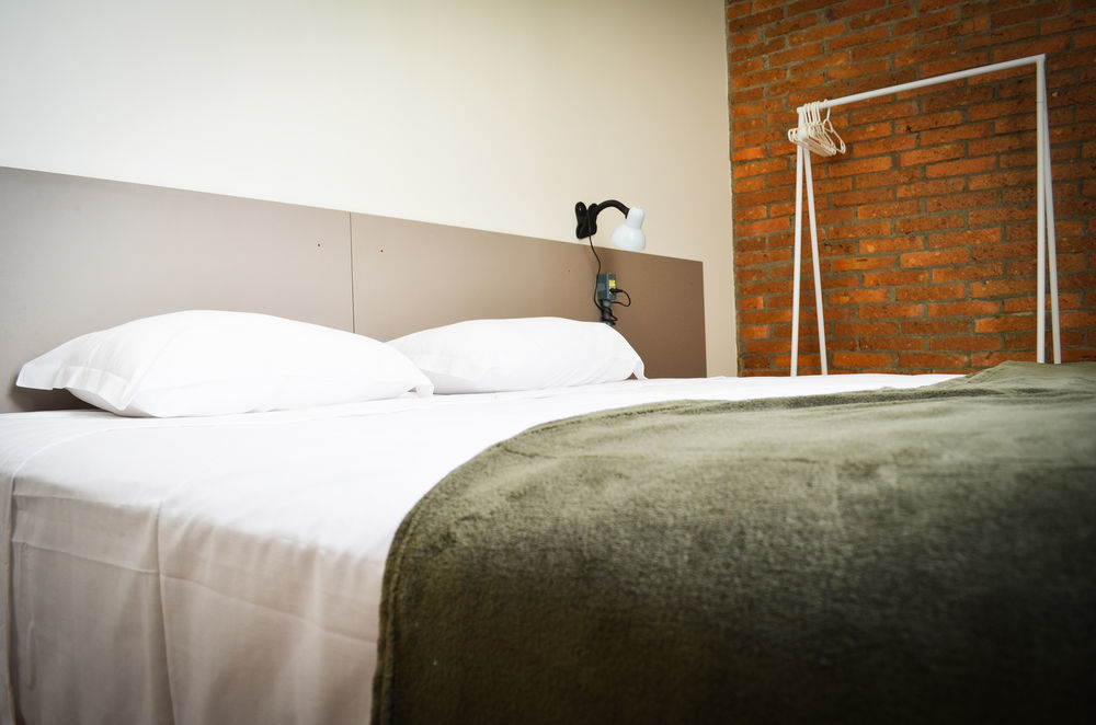 Brick Hostel بورتو أليغري المظهر الخارجي الصورة